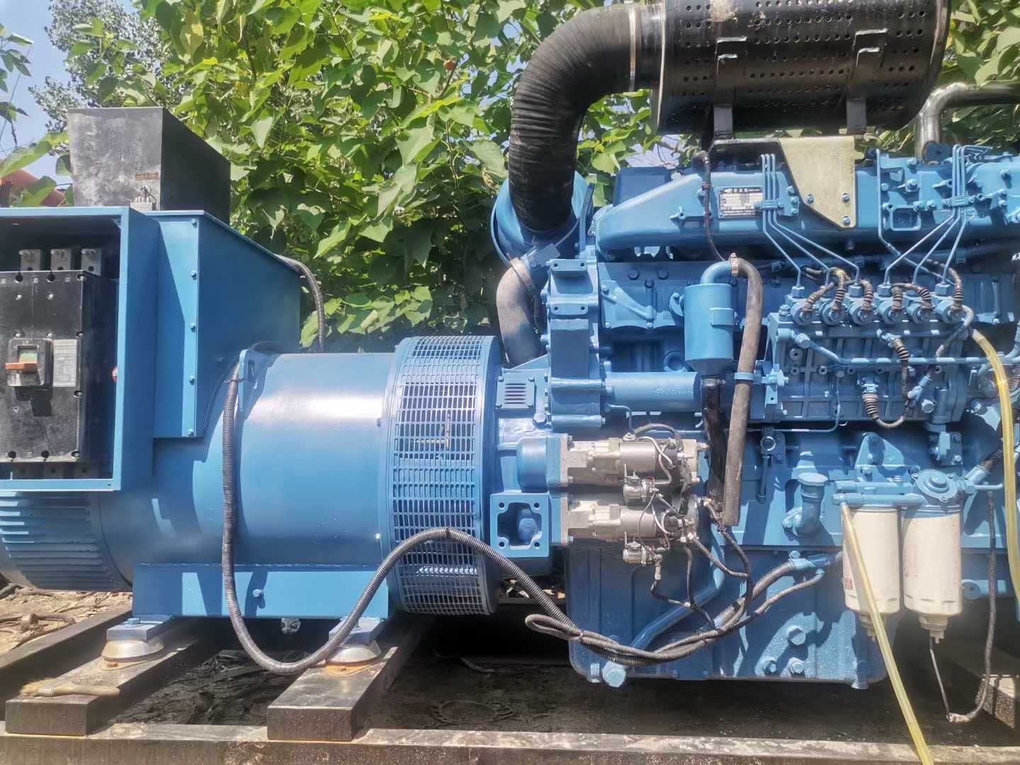 云和详细说明降低 800kW 柴油发电机输出电流波动的方法