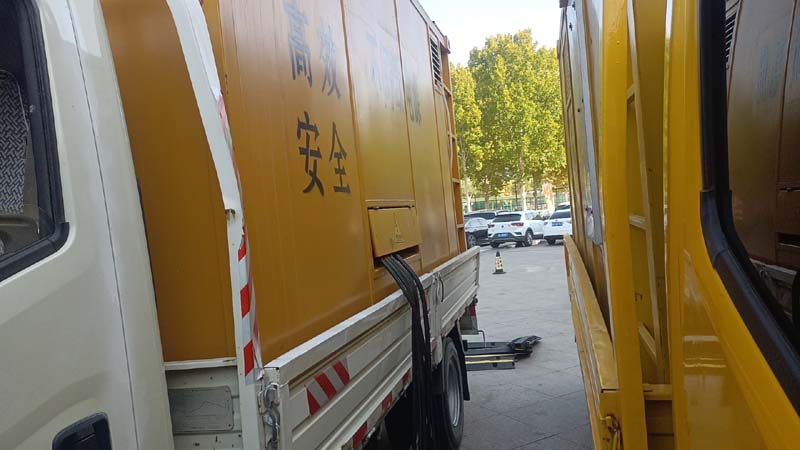 云和如何判断柴油发电机组和UPS电源的切换时间是否符合要求？